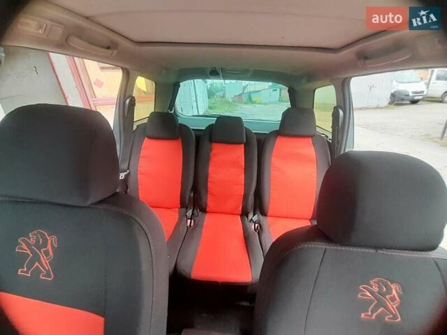 Серый Пежо 307, объемом двигателя 2 л и пробегом 315 тыс. км за 4000 $, фото 4 на Automoto.ua