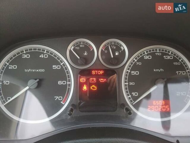 Сірий Пежо 307, об'ємом двигуна 1.59 л та пробігом 290 тис. км за 4200 $, фото 6 на Automoto.ua