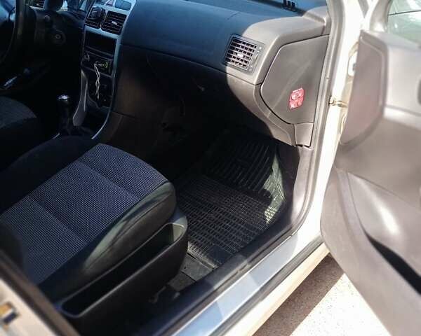 Серый Пежо 307, объемом двигателя 1.4 л и пробегом 171 тыс. км за 3400 $, фото 22 на Automoto.ua