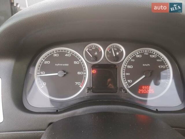 Сірий Пежо 307, об'ємом двигуна 1.59 л та пробігом 290 тис. км за 4200 $, фото 5 на Automoto.ua