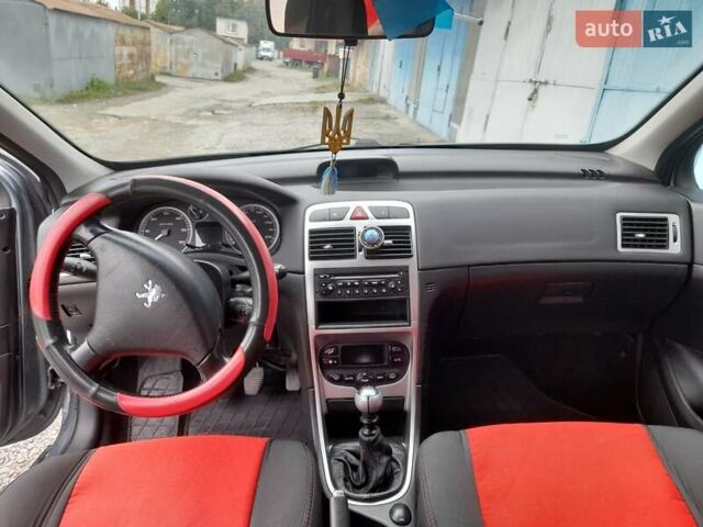 Серый Пежо 307, объемом двигателя 2 л и пробегом 315 тыс. км за 4000 $, фото 5 на Automoto.ua