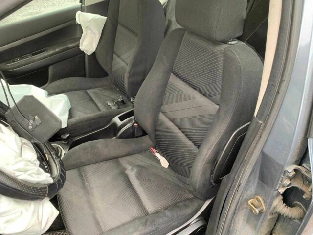 Серый Пежо 307, объемом двигателя 1.6 л и пробегом 250 тыс. км за 1100 $, фото 17 на Automoto.ua