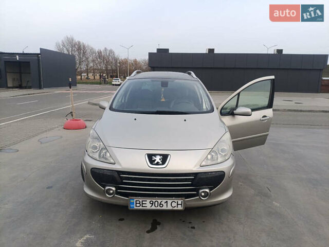 Сірий Пежо 307, об'ємом двигуна 1.56 л та пробігом 340 тис. км за 4500 $, фото 3 на Automoto.ua