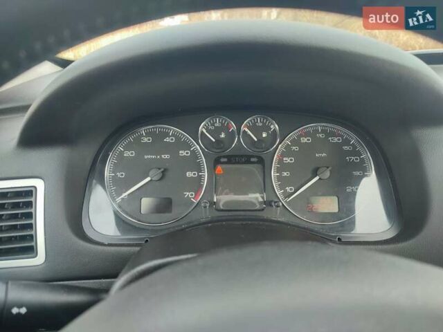 Серый Пежо 307, объемом двигателя 1.6 л и пробегом 223 тыс. км за 4950 $, фото 15 на Automoto.ua