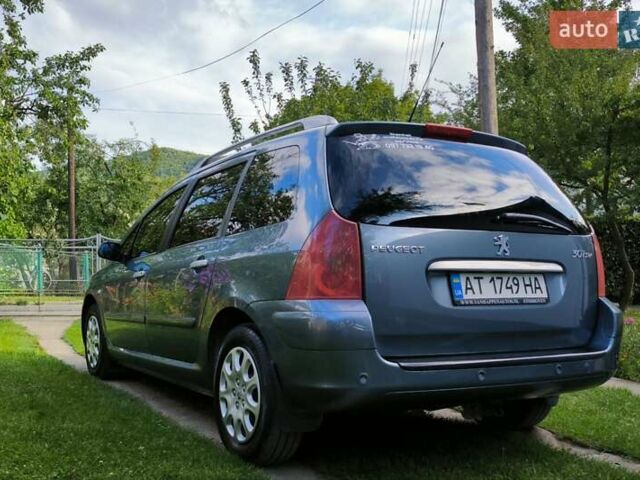 Сірий Пежо 307, об'ємом двигуна 1.59 л та пробігом 392 тис. км за 4100 $, фото 3 на Automoto.ua