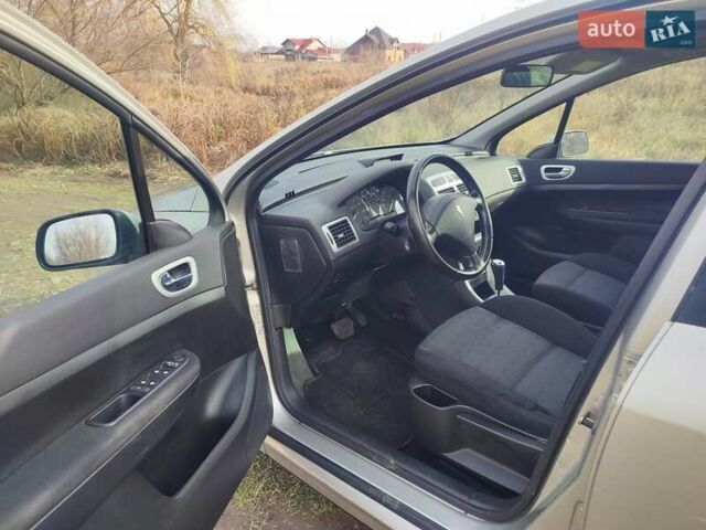 Серый Пежо 307, объемом двигателя 1.6 л и пробегом 223 тыс. км за 4950 $, фото 8 на Automoto.ua