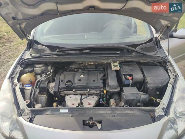 Серый Пежо 307, объемом двигателя 1.6 л и пробегом 223 тыс. км за 4950 $, фото 17 на Automoto.ua