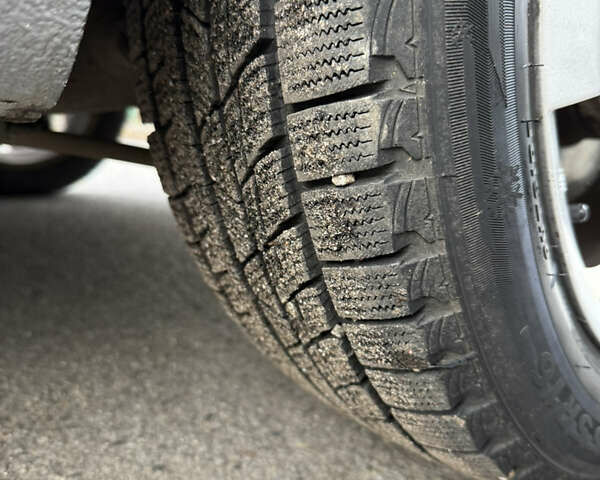 Серый Пежо 307, объемом двигателя 1.59 л и пробегом 227 тыс. км за 3650 $, фото 10 на Automoto.ua