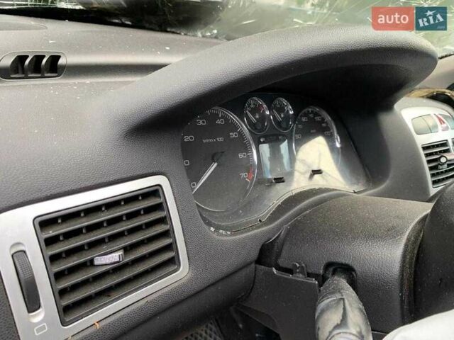 Сірий Пежо 307, об'ємом двигуна 1.6 л та пробігом 250 тис. км за 1200 $, фото 15 на Automoto.ua