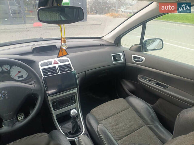 Сірий Пежо 307, об'ємом двигуна 1.56 л та пробігом 340 тис. км за 4500 $, фото 20 на Automoto.ua