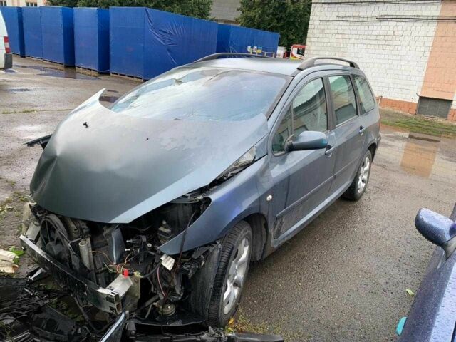 Сірий Пежо 307, об'ємом двигуна 1.6 л та пробігом 250 тис. км за 1200 $, фото 10 на Automoto.ua