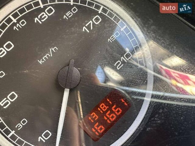 Серый Пежо 307, объемом двигателя 1.6 л и пробегом 161 тыс. км за 4999 $, фото 8 на Automoto.ua