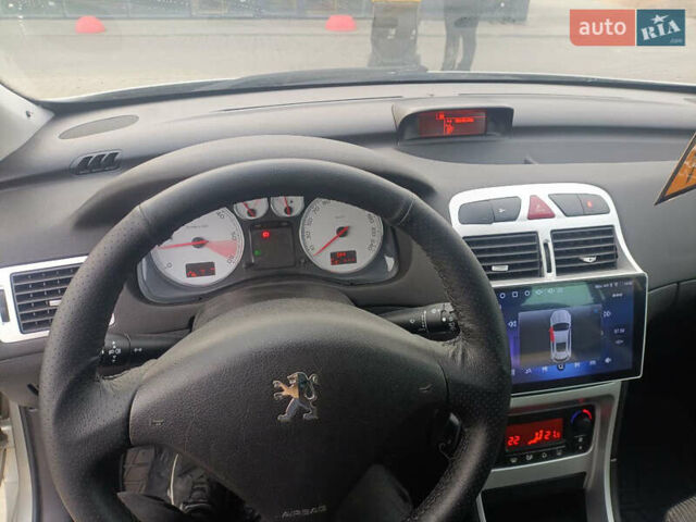 Сірий Пежо 307, об'ємом двигуна 1.56 л та пробігом 340 тис. км за 4500 $, фото 1 на Automoto.ua