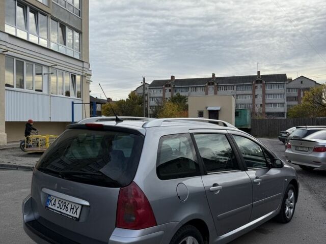 Серый Пежо 307, объемом двигателя 1.6 л и пробегом 227 тыс. км за 3650 $, фото 5 на Automoto.ua