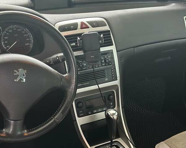 Сірий Пежо 307, об'ємом двигуна 2 л та пробігом 265 тис. км за 5000 $, фото 9 на Automoto.ua