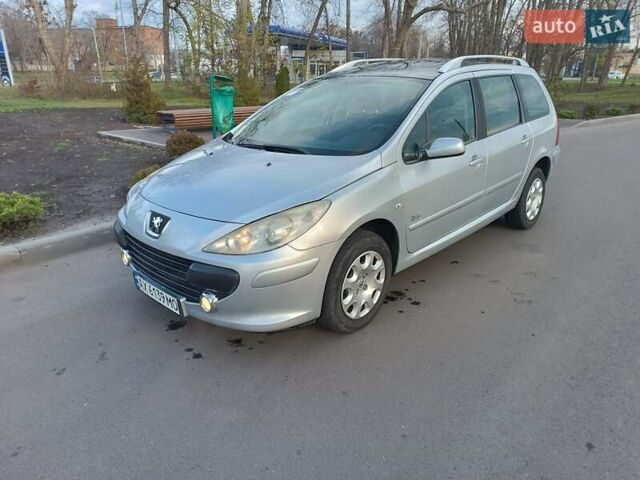 Сірий Пежо 307, об'ємом двигуна 1.59 л та пробігом 284 тис. км за 4300 $, фото 8 на Automoto.ua