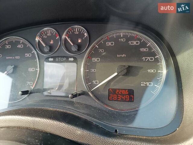 Сірий Пежо 307, об'ємом двигуна 1.59 л та пробігом 284 тис. км за 4300 $, фото 2 на Automoto.ua