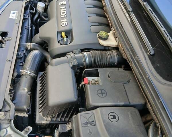 Сірий Пежо 307, об'ємом двигуна 2.01 л та пробігом 229 тис. км за 4900 $, фото 13 на Automoto.ua