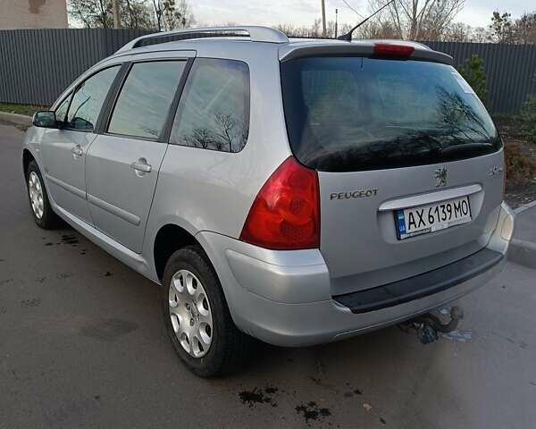 Сірий Пежо 307, об'ємом двигуна 1.59 л та пробігом 284 тис. км за 4300 $, фото 7 на Automoto.ua