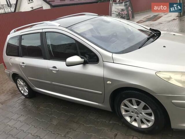 Сірий Пежо 307, об'ємом двигуна 1.59 л та пробігом 221 тис. км за 5500 $, фото 3 на Automoto.ua