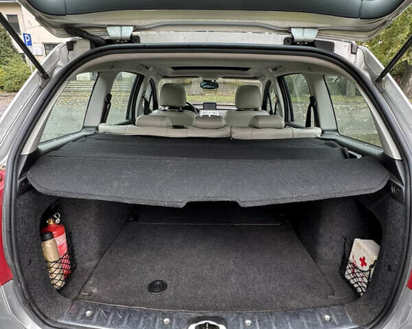 Пежо 307 2006 в Киеве на Automoto.ua Серый Пежо 307, объемом двигателя 2 л и пробегом 303 тыс. км за 4600 $, фото 12 на Automoto.ua