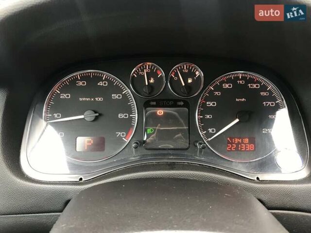 Сірий Пежо 307, об'ємом двигуна 1.59 л та пробігом 221 тис. км за 5500 $, фото 9 на Automoto.ua