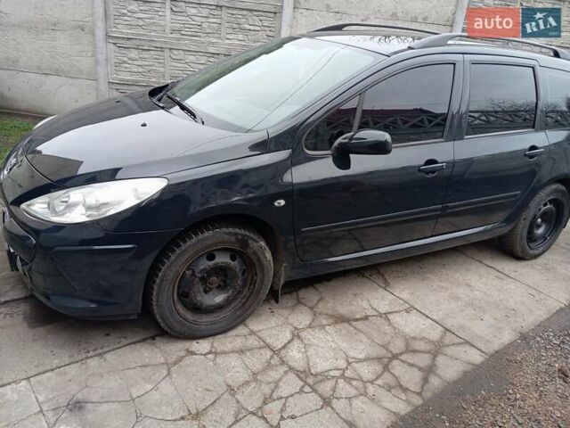 Сірий Пежо 307, об'ємом двигуна 1.56 л та пробігом 366 тис. км за 3700 $, фото 2 на Automoto.ua