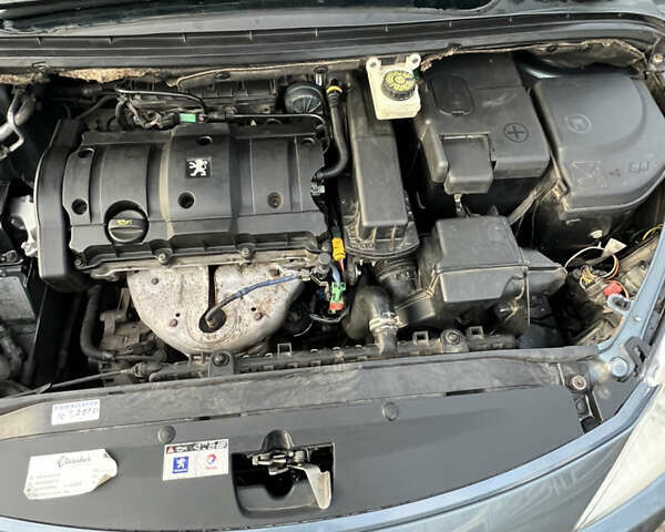 Серый Пежо 307, объемом двигателя 1.6 л и пробегом 242 тыс. км за 4800 $, фото 41 на Automoto.ua