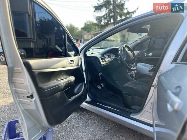 Сірий Пежо 307, об'ємом двигуна 1.6 л та пробігом 360 тис. км за 3700 $, фото 9 на Automoto.ua