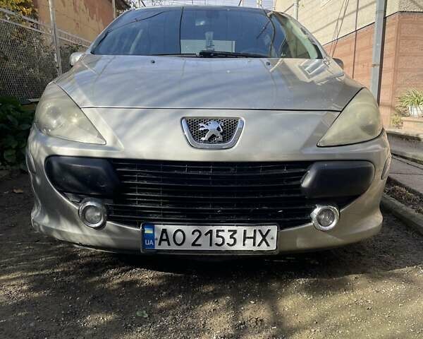 Пежо 307 2007 в Виноградове на Automoto.ua Серый Пежо 307, объемом двигателя 2 л и пробегом 185 тыс. км за 3500 $, фото 6 на Automoto.ua