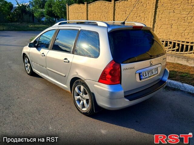 Серый Пежо 307, объемом двигателя 2 л и пробегом 387 тыс. км за 3500 $, фото 1 на Automoto.ua