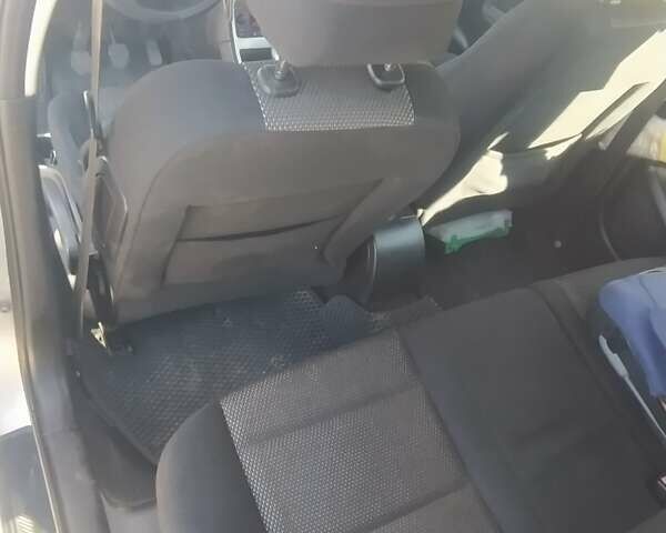 Серый Пежо 307, объемом двигателя 1.6 л и пробегом 253 тыс. км за 4250 $, фото 10 на Automoto.ua