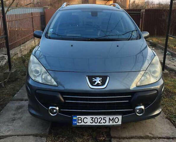 Сірий Пежо 307, об'ємом двигуна 1.6 л та пробігом 270 тис. км за 5000 $, фото 1 на Automoto.ua