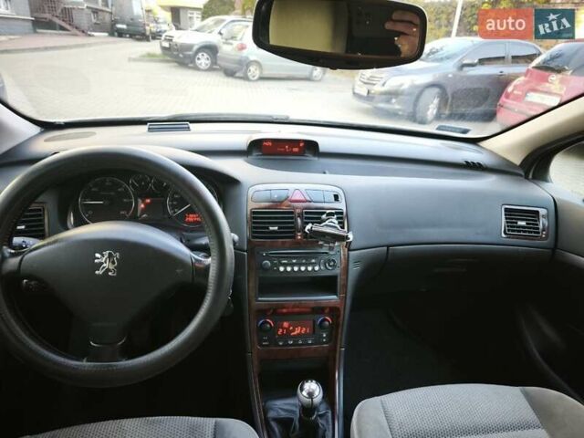 Пежо 307 2007 в Львове на Automoto.ua Серый Пежо 307, объемом двигателя 1.6 л и пробегом 296 тыс. км за 4800 $, фото 6 на Automoto.ua