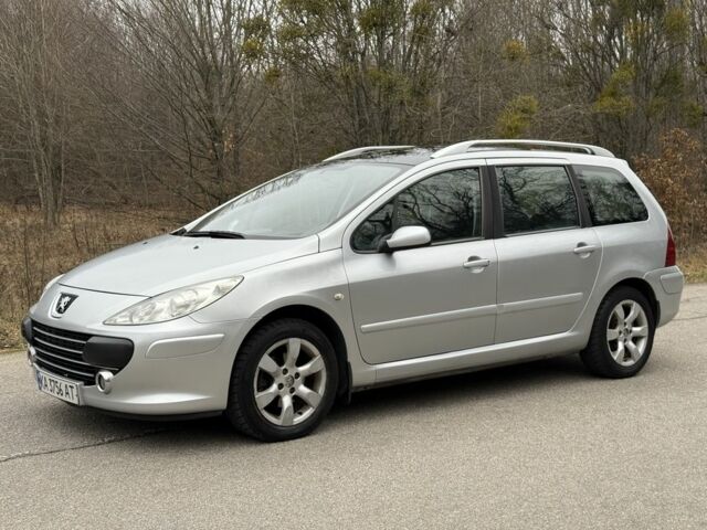 Серый Пежо 307, объемом двигателя 2 л и пробегом 220 тыс. км за 4150 $, фото 3 на Automoto.ua