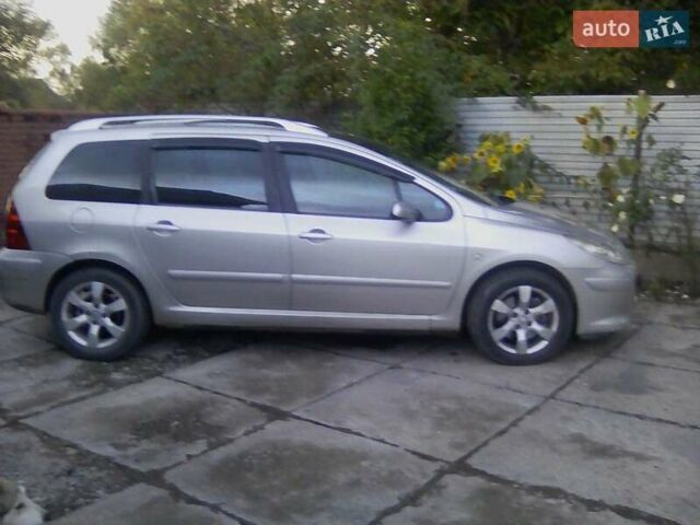 Серый Пежо 307, объемом двигателя 2 л и пробегом 237 тыс. км за 6000 $, фото 1 на Automoto.ua