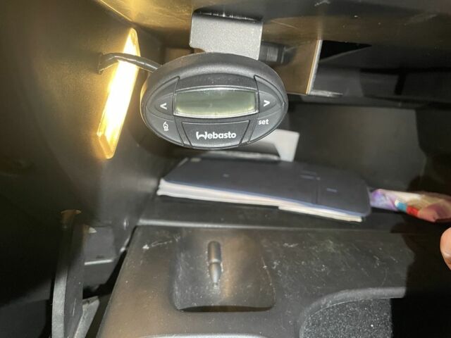 Серый Пежо 307, объемом двигателя 1.6 л и пробегом 306 тыс. км за 2849 $, фото 8 на Automoto.ua