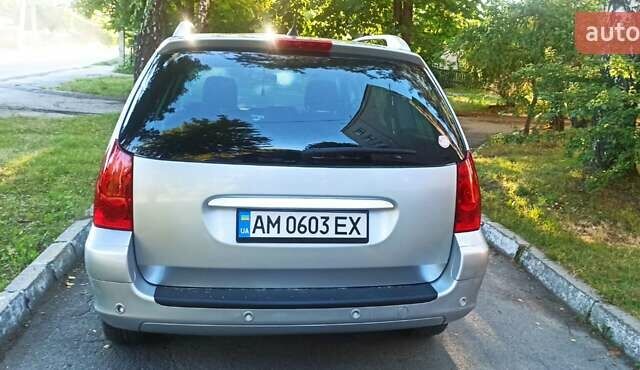 Серый Пежо 307, объемом двигателя 1.6 л и пробегом 200 тыс. км за 4950 $, фото 4 на Automoto.ua