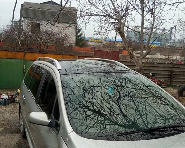 Серый Пежо 307, объемом двигателя 2 л и пробегом 302 тыс. км за 5100 $, фото 4 на Automoto.ua