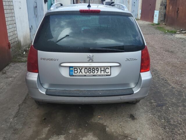 Сірий Пежо 307, об'ємом двигуна 1.6 л та пробігом 270 тис. км за 3500 $, фото 4 на Automoto.ua