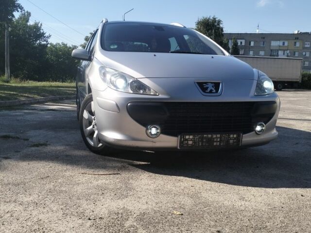 Сірий Пежо 307, об'ємом двигуна 1.6 л та пробігом 295 тис. км за 4400 $, фото 9 на Automoto.ua