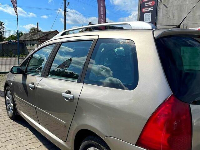 Сірий Пежо 307, об'ємом двигуна 2 л та пробігом 212 тис. км за 3999 $, фото 1 на Automoto.ua