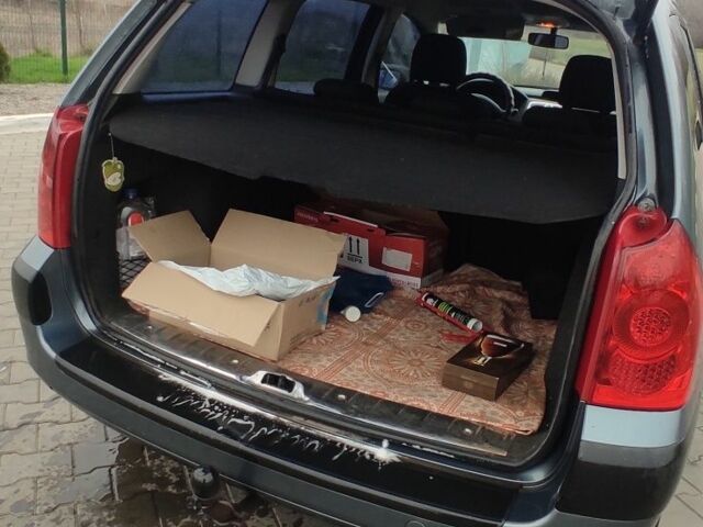 Серый Пежо 307, объемом двигателя 0 л и пробегом 337 тыс. км за 4100 $, фото 7 на Automoto.ua