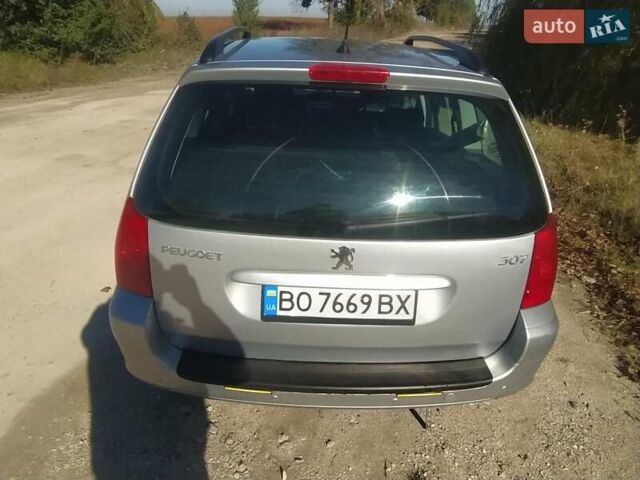 Серый Пежо 307, объемом двигателя 1.6 л и пробегом 253 тыс. км за 4250 $, фото 4 на Automoto.ua