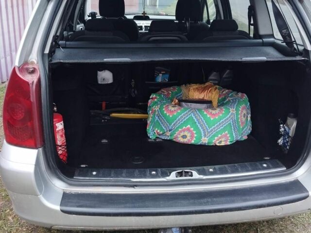 Серый Пежо 307, объемом двигателя 1.6 л и пробегом 260 тыс. км за 4300 $, фото 9 на Automoto.ua