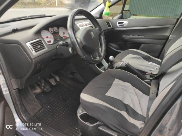 Пежо 307 2007 в Киеве на Automoto.ua Серый Пежо 307, объемом двигателя 1.6 л и пробегом 350 тыс. км за 3700 $, фото 7 на Automoto.ua
