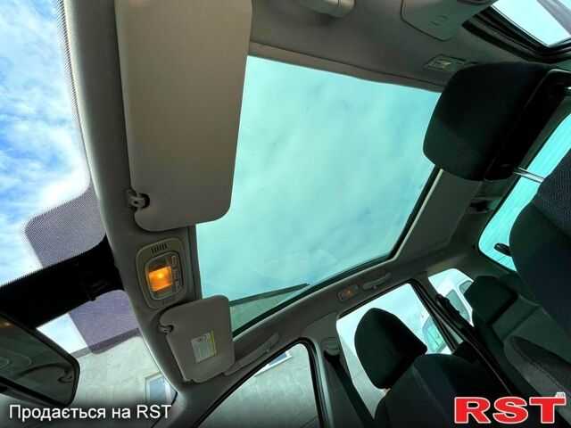 Сірий Пежо 307, об'ємом двигуна 2 л та пробігом 212 тис. км за 3999 $, фото 8 на Automoto.ua