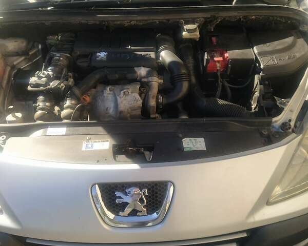 Серый Пежо 307, объемом двигателя 1.6 л и пробегом 253 тыс. км за 4250 $, фото 21 на Automoto.ua