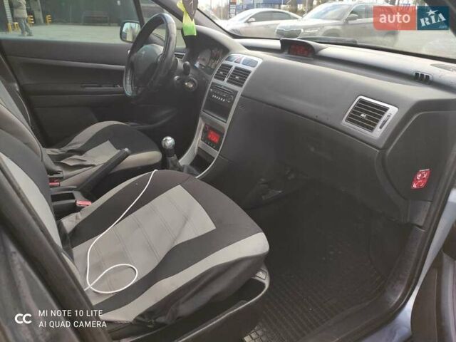 Пежо 307 2007 в Киеве на Automoto.ua Серый Пежо 307, объемом двигателя 1.56 л и пробегом 360 тыс. км за 3700 $, фото 6 на Automoto.ua