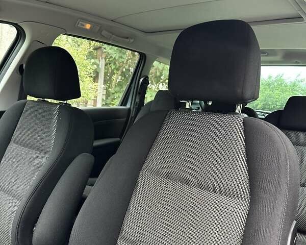 Серый Пежо 307, объемом двигателя 1.6 л и пробегом 297 тыс. км за 5700 $, фото 8 на Automoto.ua